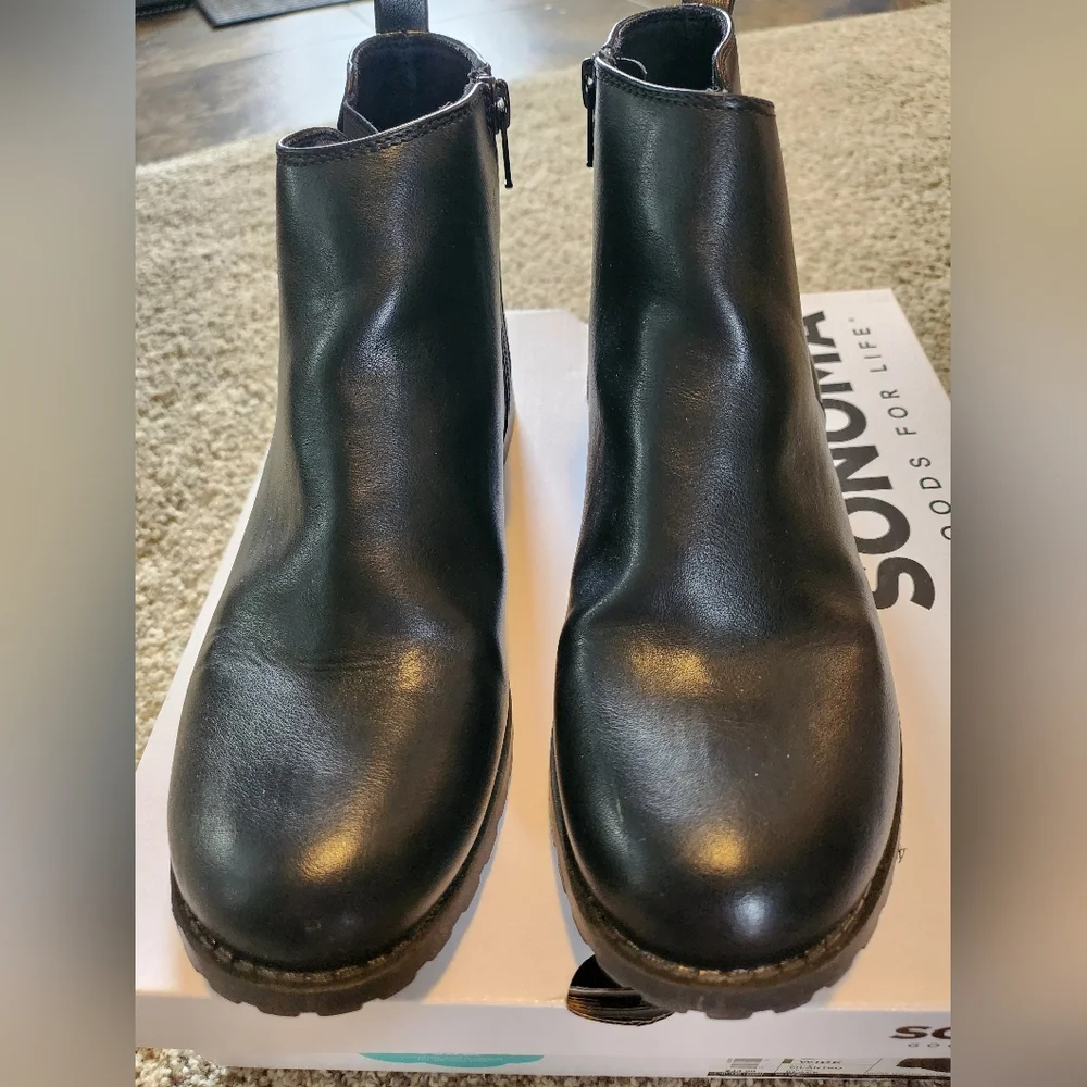 Sonoma Womens Black Boots, Size 8 Wide - Picture 2 of 9